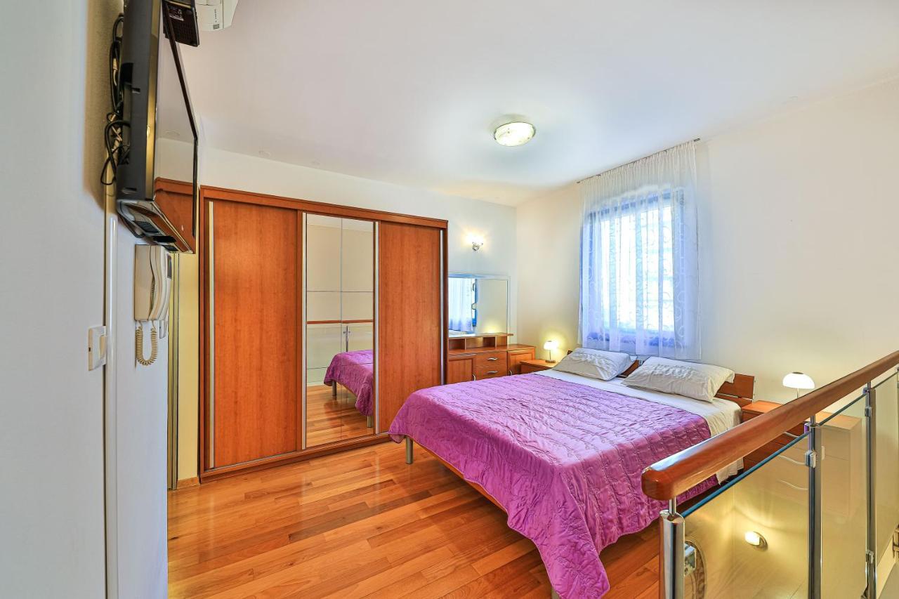 Apartman Toni Apartment Сплит Екстериор снимка