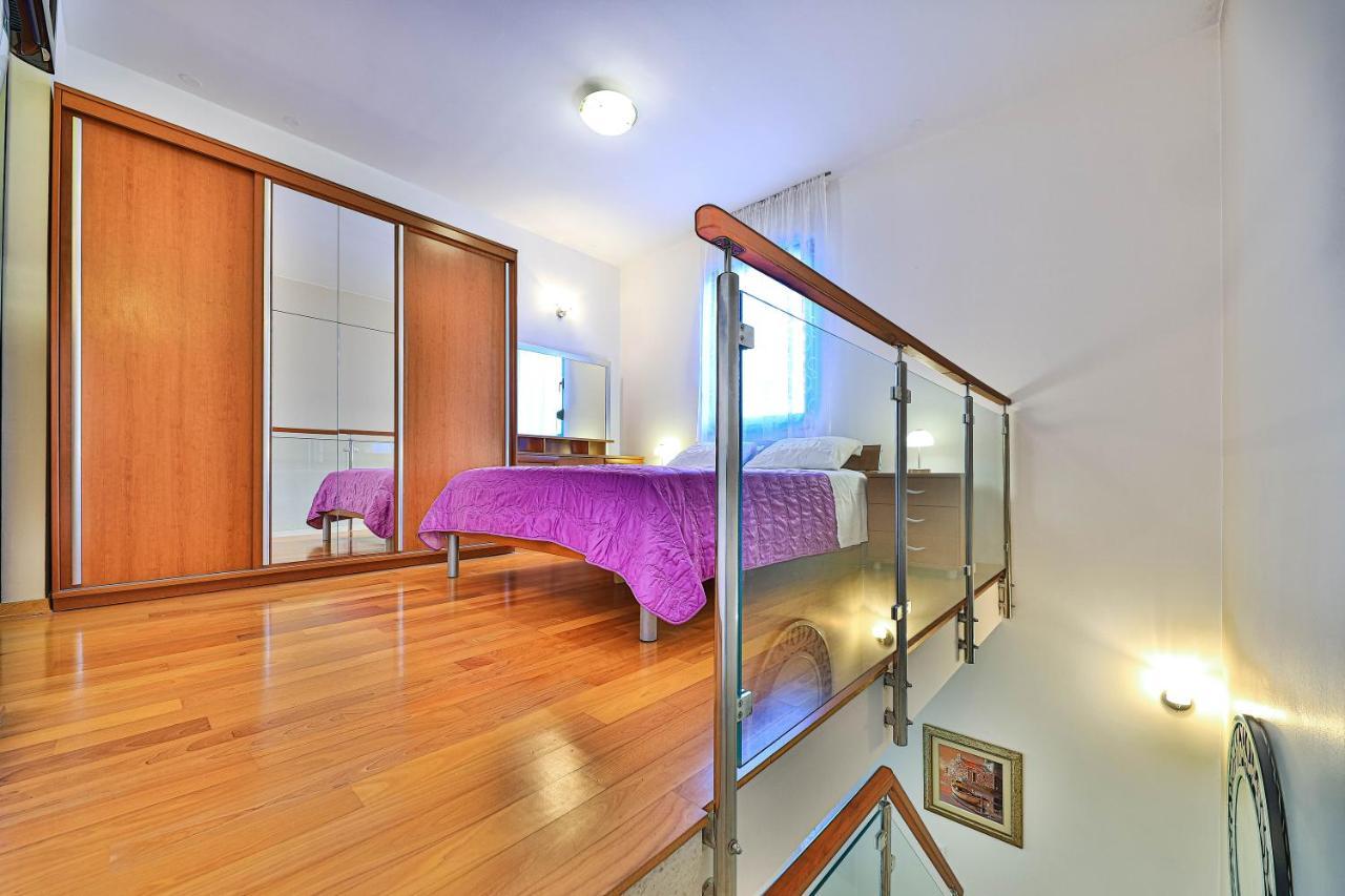 Apartman Toni Apartment Сплит Екстериор снимка