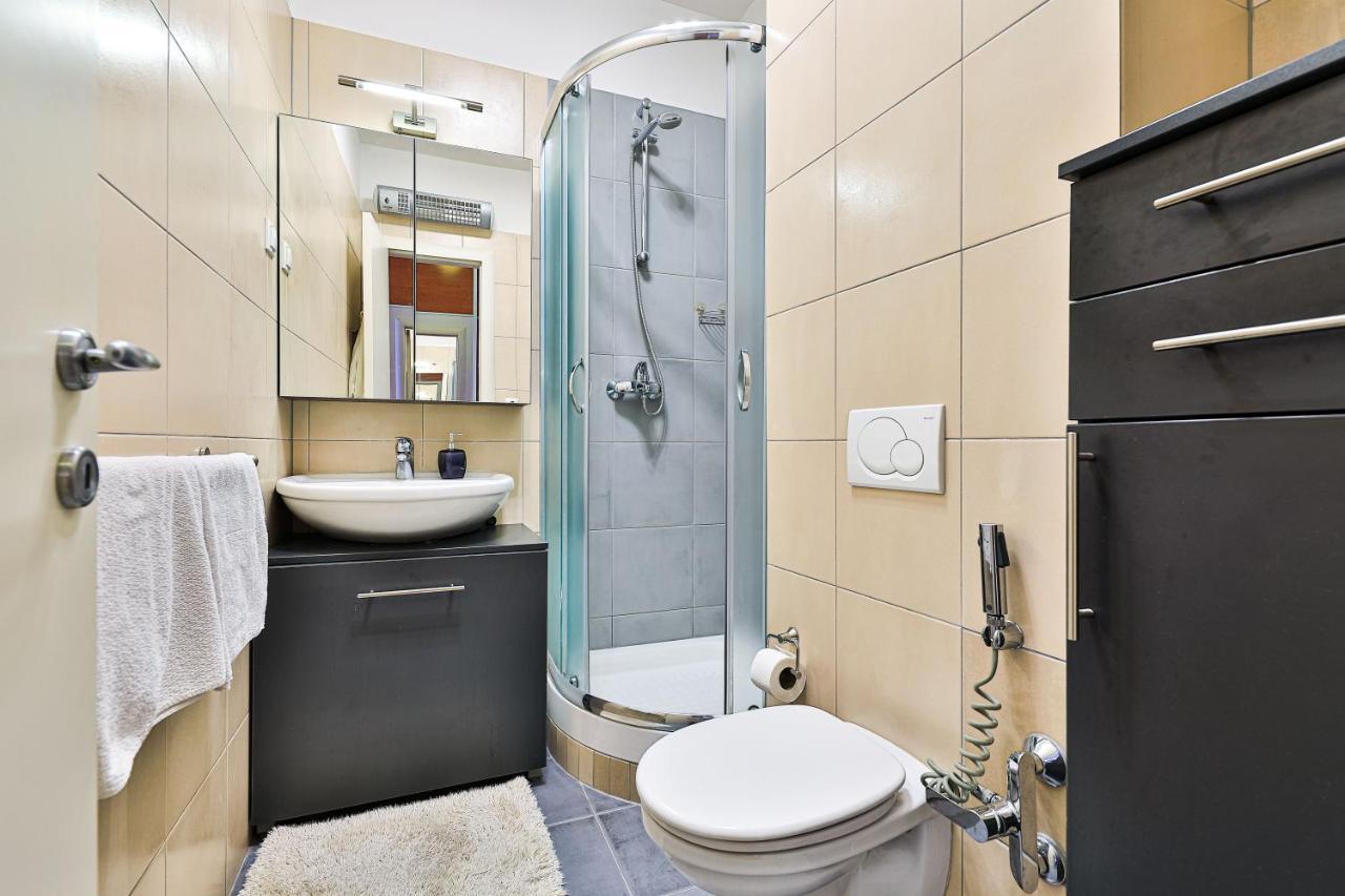Apartman Toni Apartment Сплит Екстериор снимка